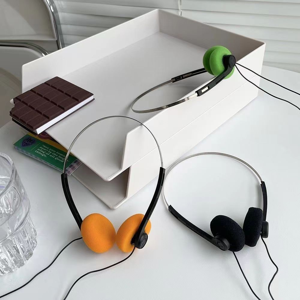 Little Red Riding Book with Classic Headset Photo Retro Feelings Portable Voice Clear Small Headset Wholesale Foreign Trade